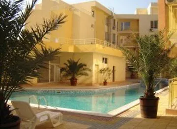 Palm Court Хотел